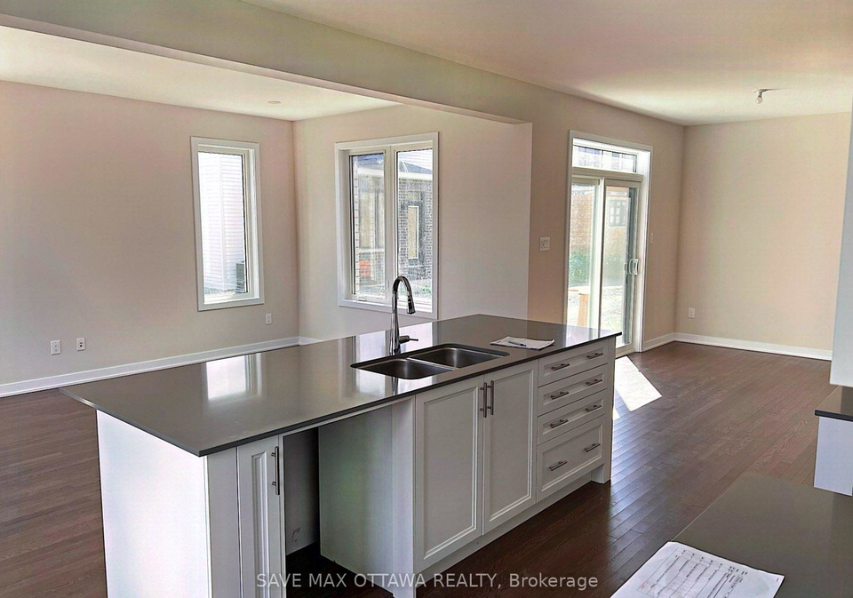 207-conservancy-drive-n-ottawa-ontario-x13013442