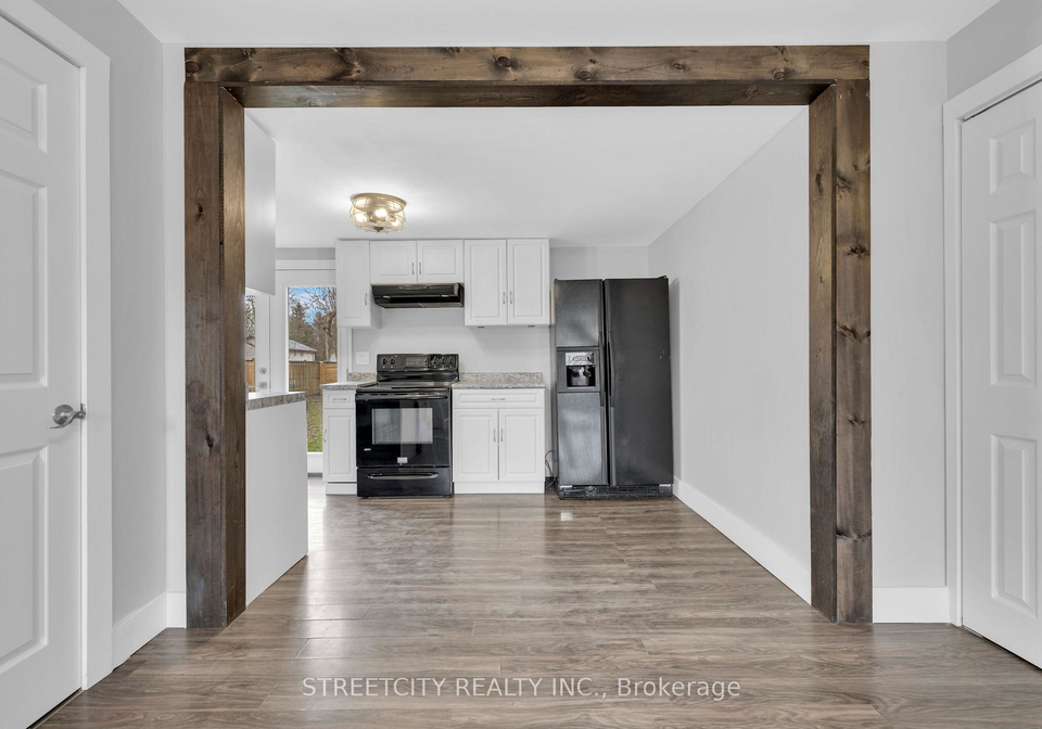 190-king-street-southwest-middlesex-ontario-x13013472