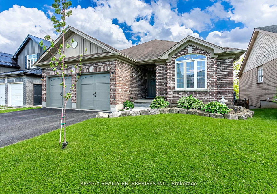 3-woodhatch-crescent-ingersoll-ontario-x13013604
