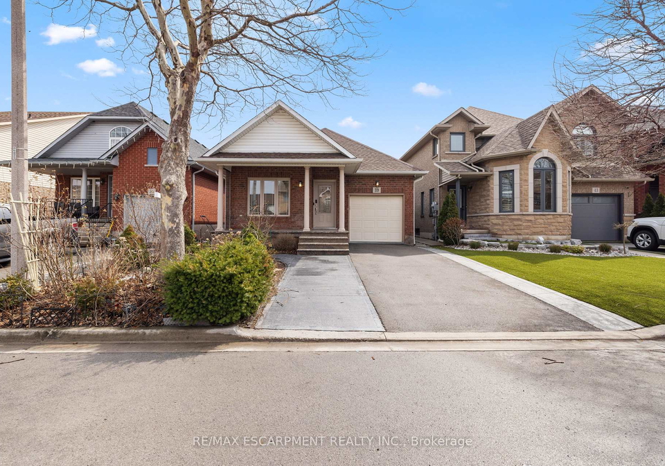 39-mckibbon-avenue-hamilton-ontario-x13013708