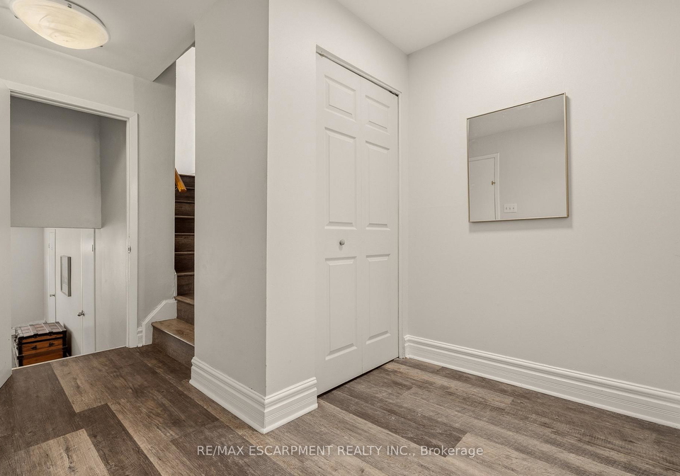 23-watsons-lane-hamilton-ontario-x13013800