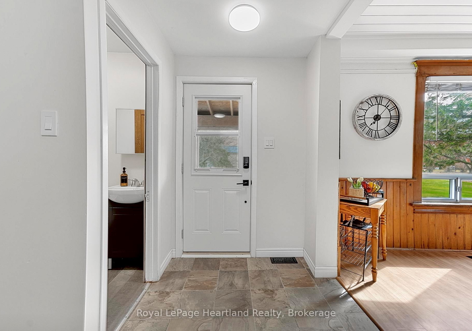 84688-bluewater-highway-ashfield-colborne-wawanosh-ontario-x13013844