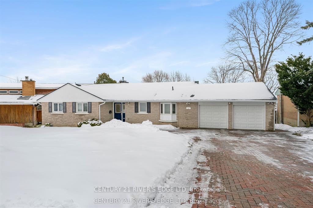 17-hardy-crescent-brockville-ontario-x13013870