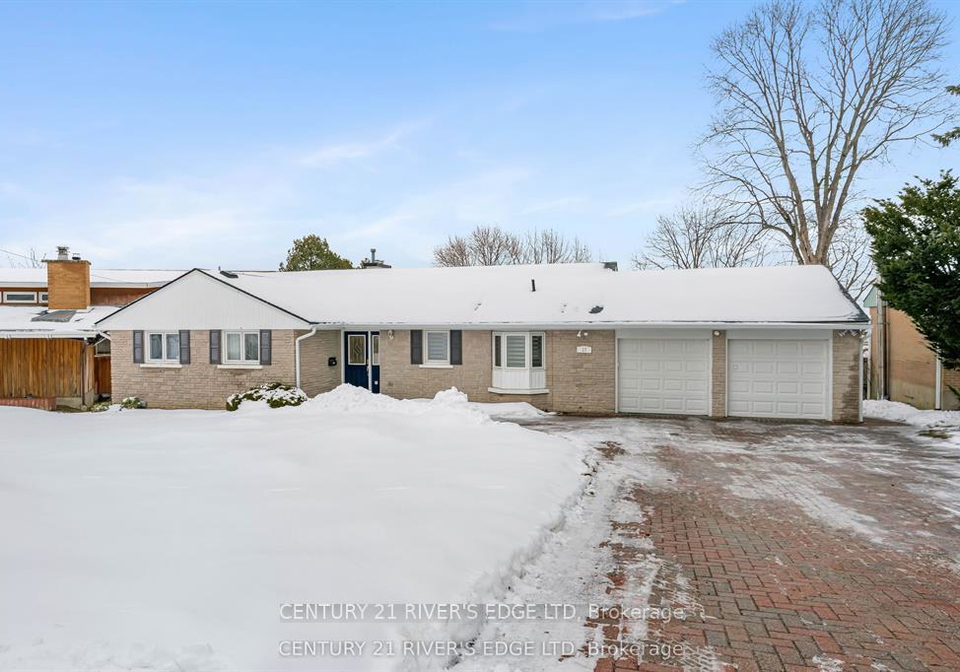 17-hardy-crescent-brockville-ontario-x13013870