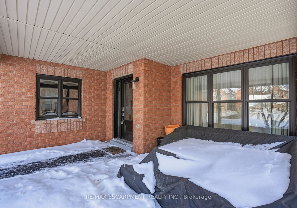 73-riley-street-hamilton-ontario-x13013982