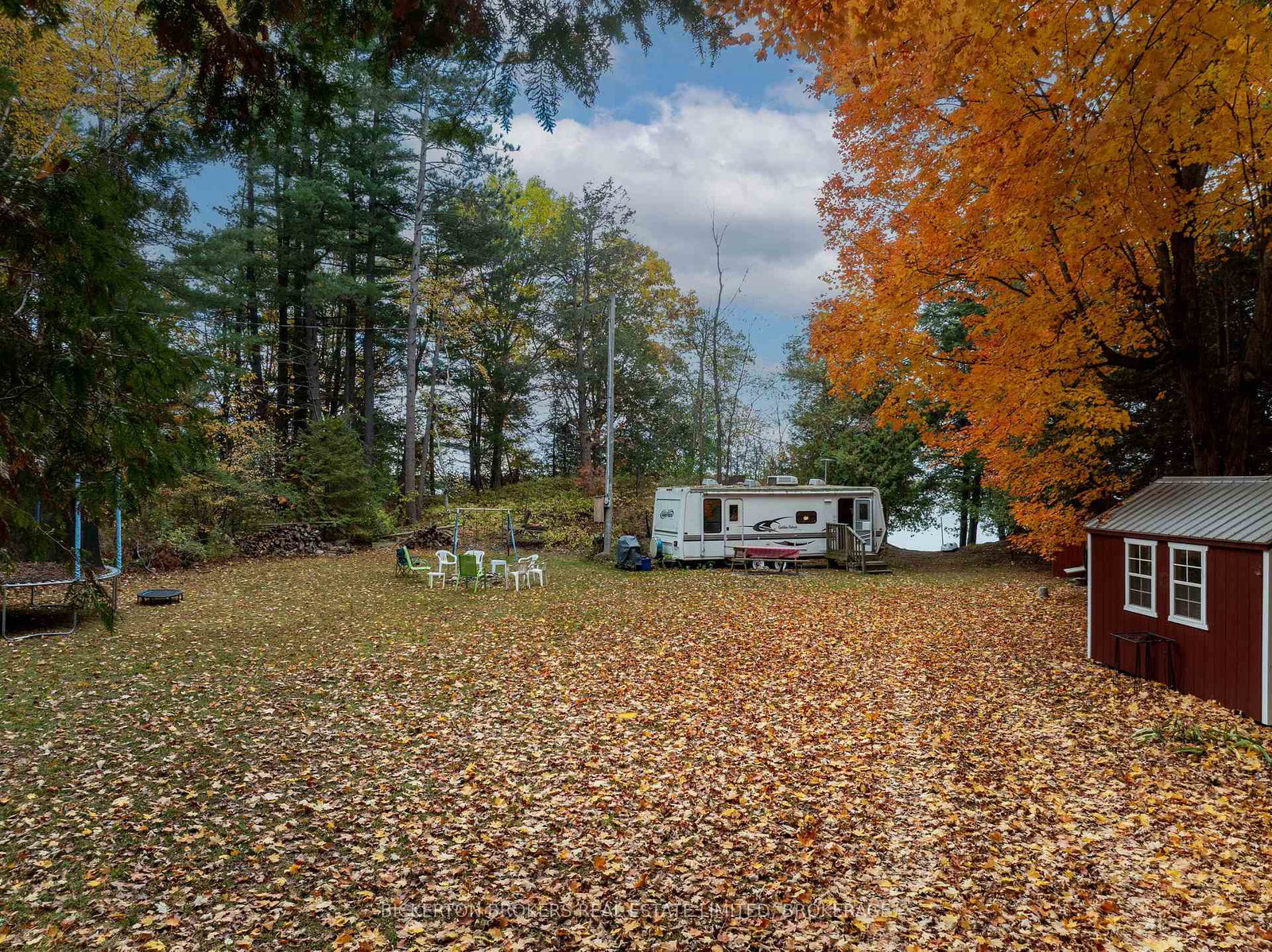 18-lake-shore-drive-rideau-lakes-ontario-x13014004
