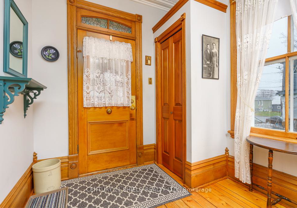 48-st-george-street-e-north-glengarry-ontario-x13014324