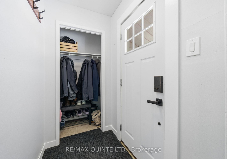 35-kerr-crescent-quinte-west-ontario-x13014396