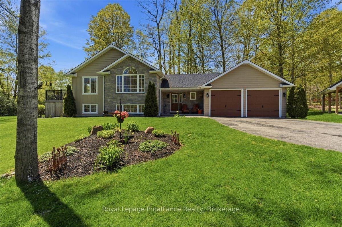 80-whispering-woods-drive-quinte-west-ontario-x13014424