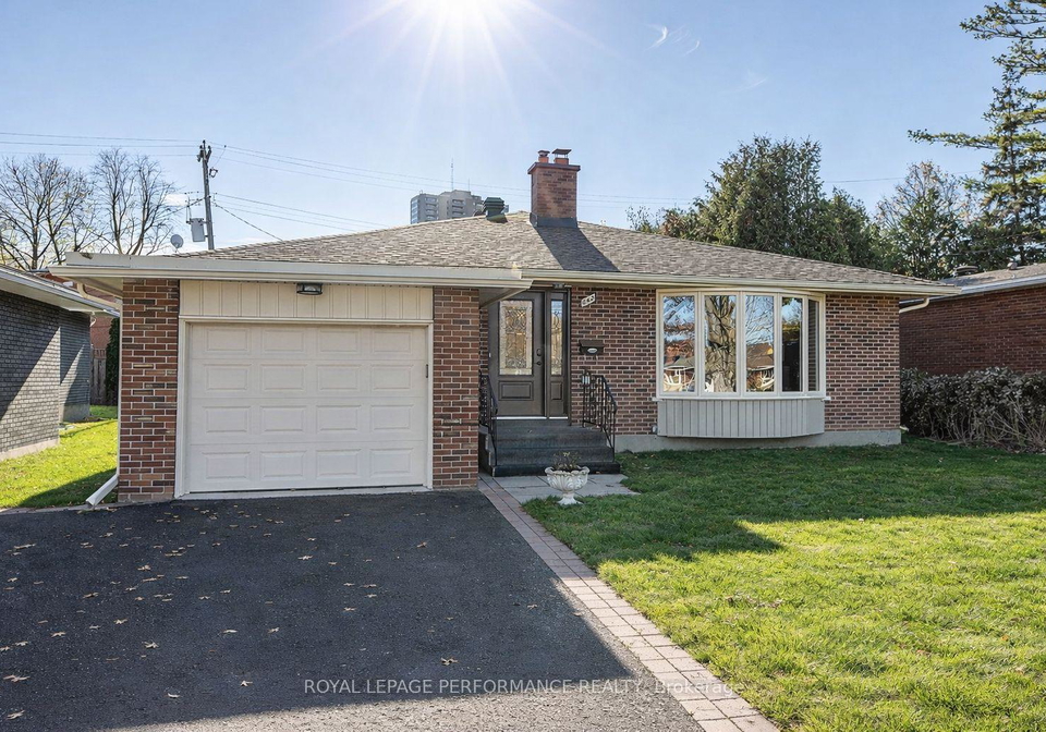 642-sherbourne-road-ottawa-ontario-x13014452
