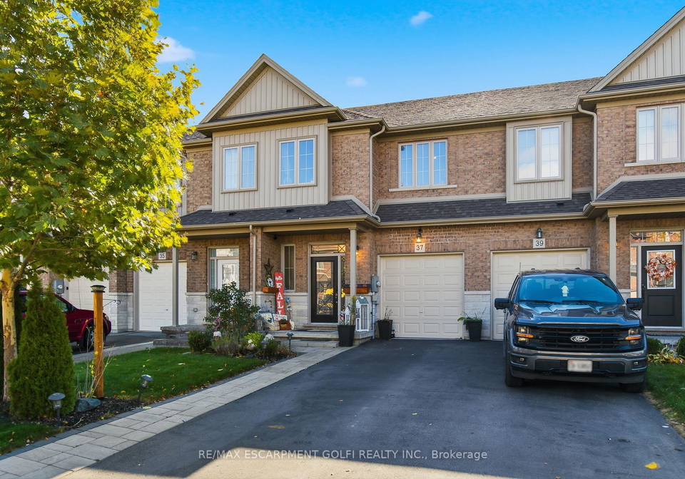 37-fairgrounds-drive-hamilton-ontario-x13015184