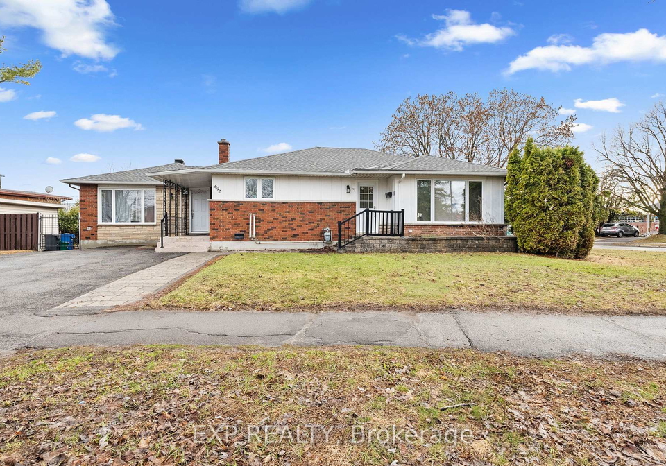 692-claude-street-ottawa-ontario-x13015458