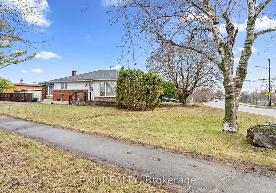 692-claude-street-ottawa-ontario-x13015458