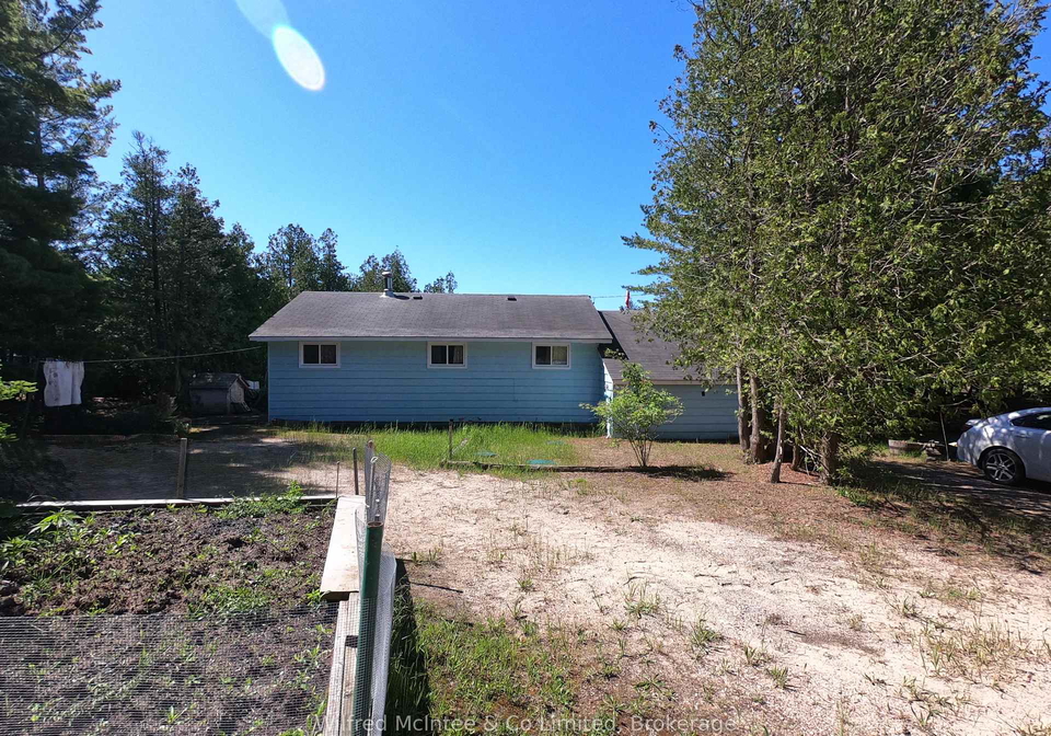 47-sog-je-wa-sa-drive-native-leased-lands-ontario-x13015540