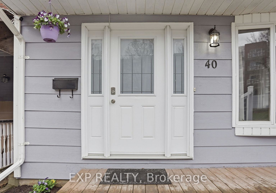 40-elmsley-street-smiths-falls-ontario-x13015632
