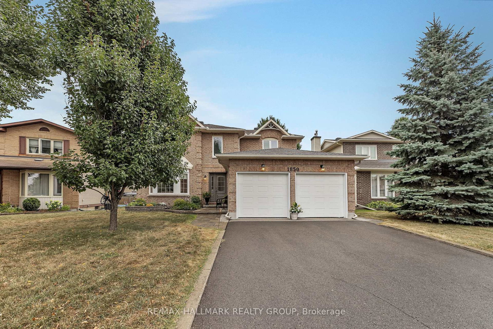 1850-thornecrest-street-ottawa-ontario-x13016124
