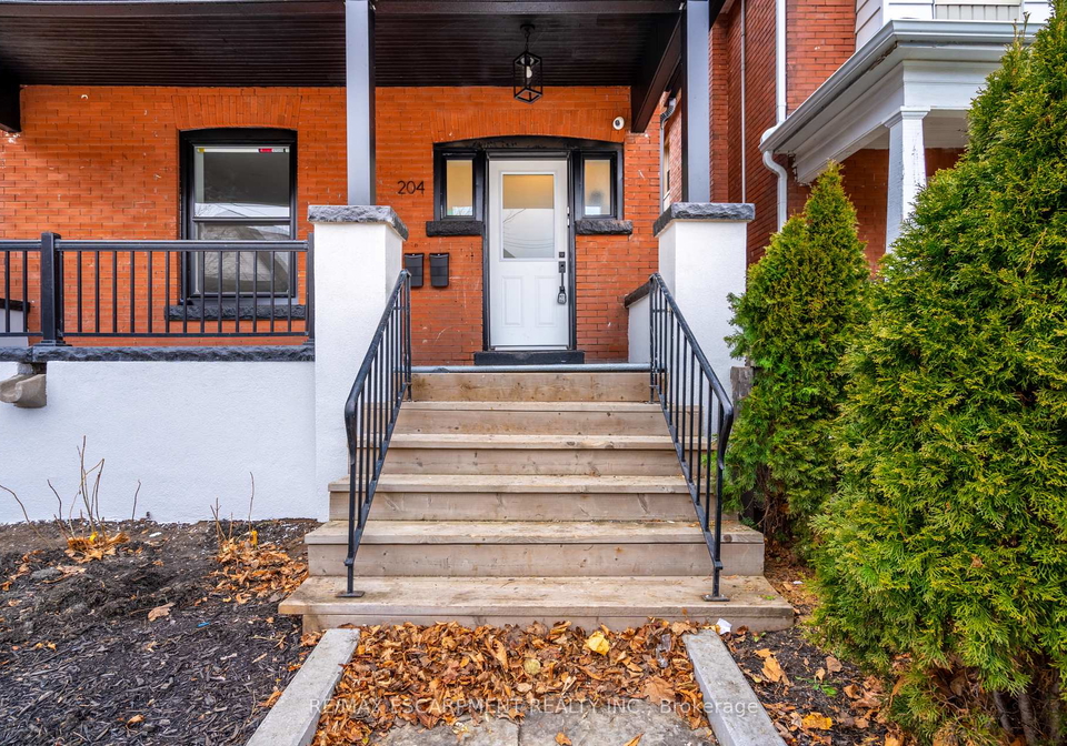204-balsam-avenue-hamilton-ontario-x13016216