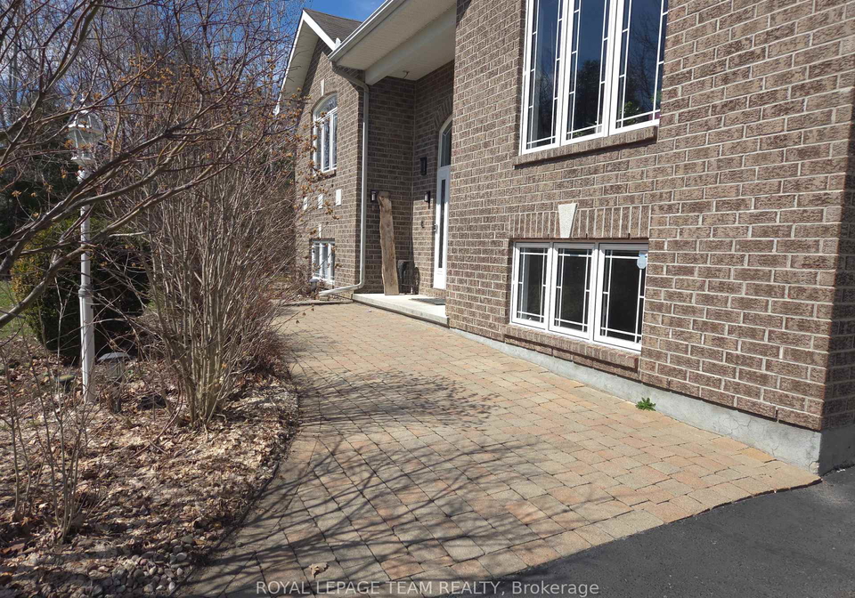 6637-stanmore-street-ottawa-ontario-x13016272