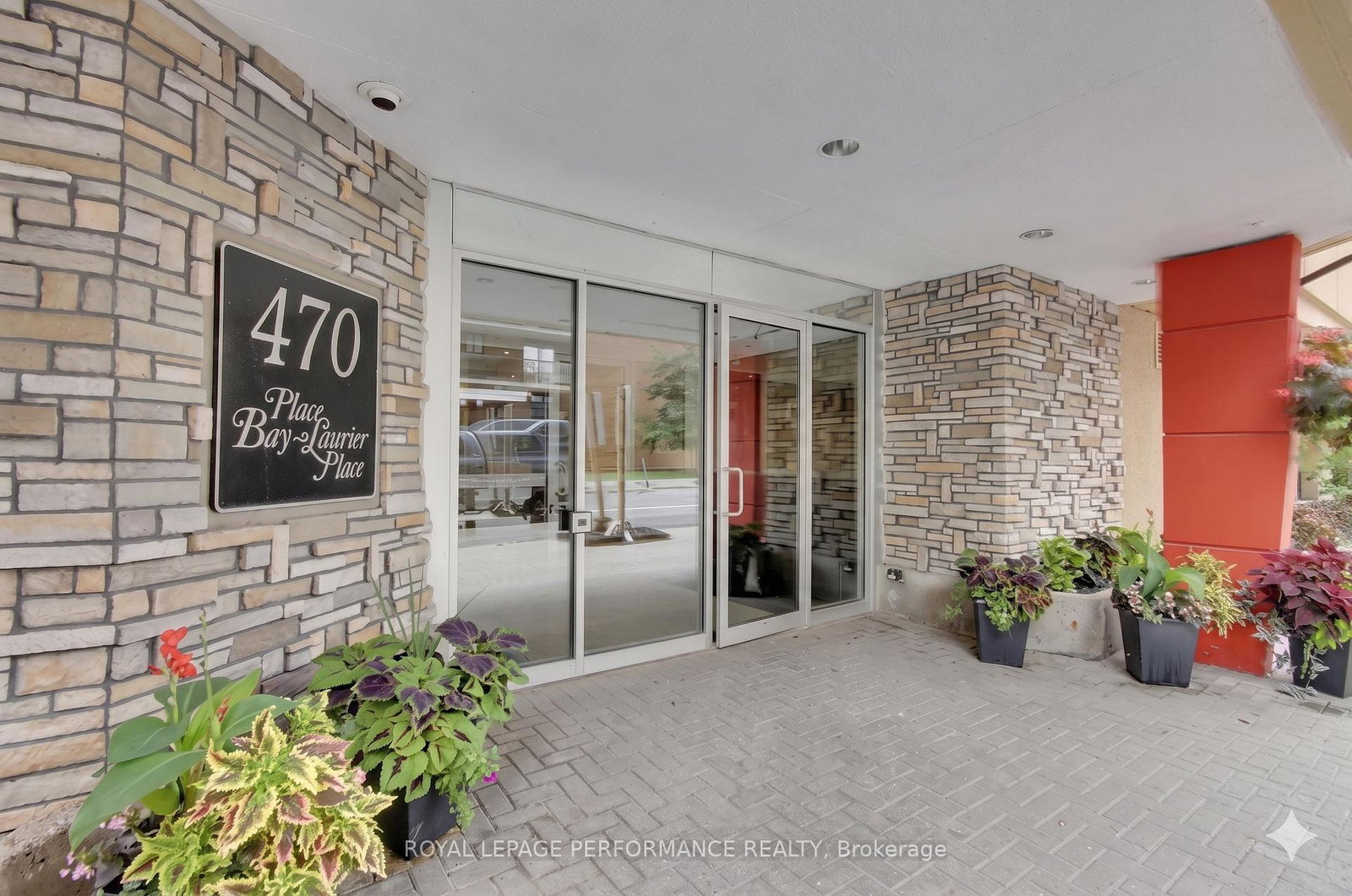 470-laurier-avenue-w-ottawa-ontario-x13016386