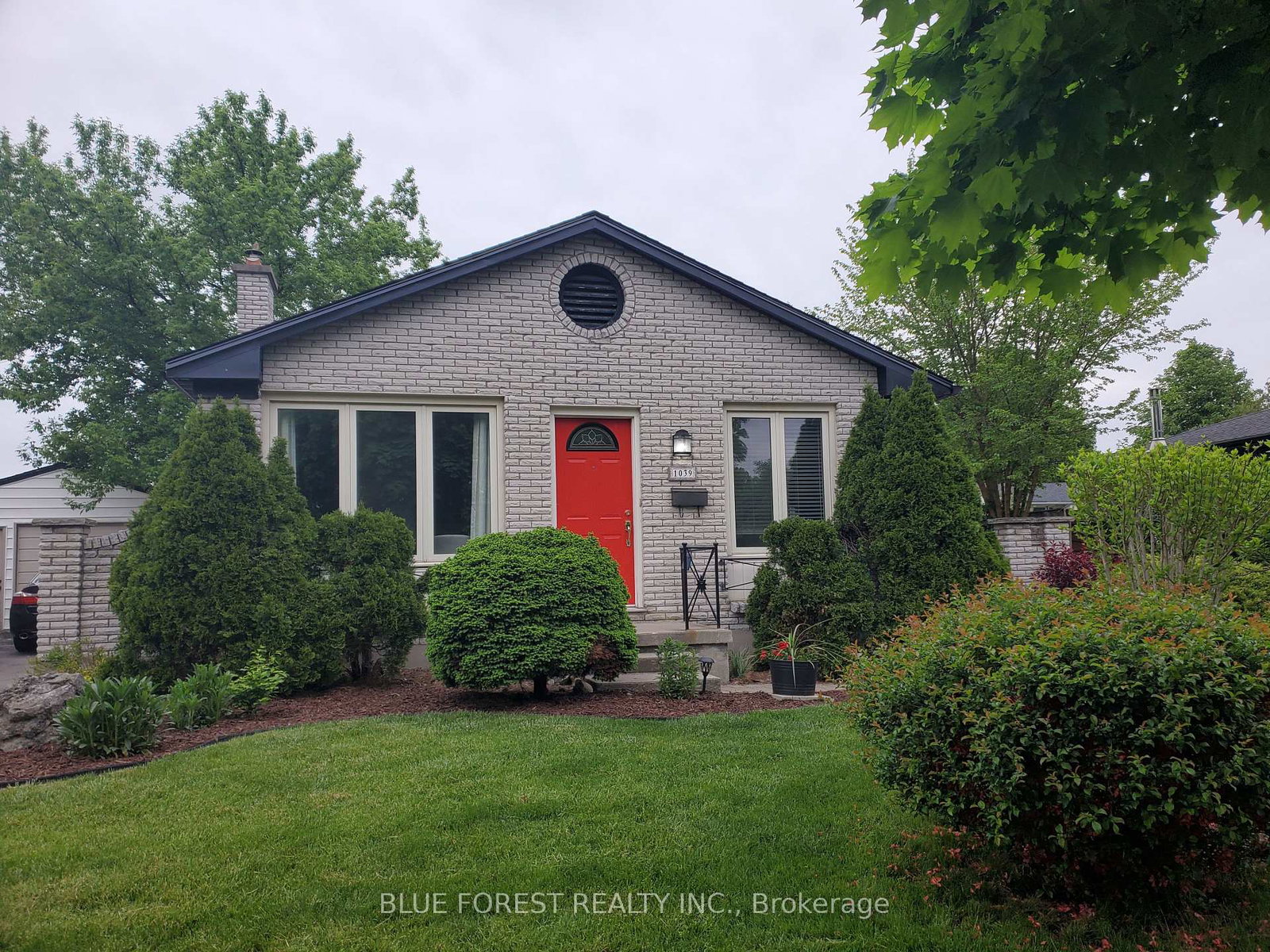 1039-osgoode-drive-london-south-ontario-x13016436
