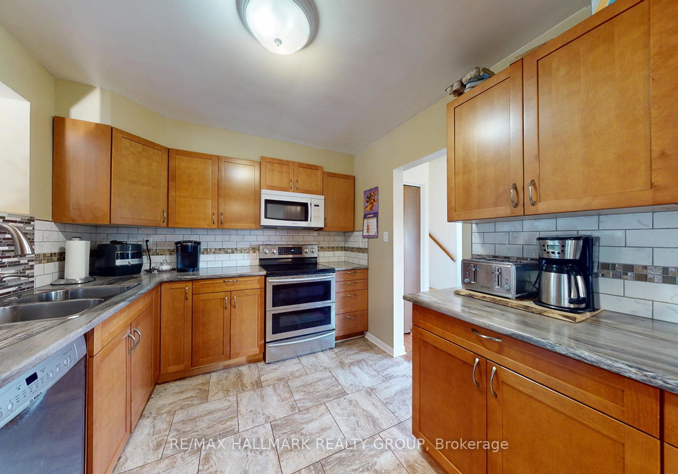 6034-county-road-29-n-elizabethtown-kitley-ontario-x13016606