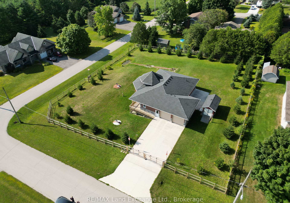 39-mccrea-street-morris-turnberry-ontario-x13016662