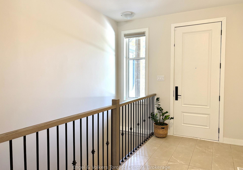1050-greensview-drive-lake-of-bays-ontario-x13016852