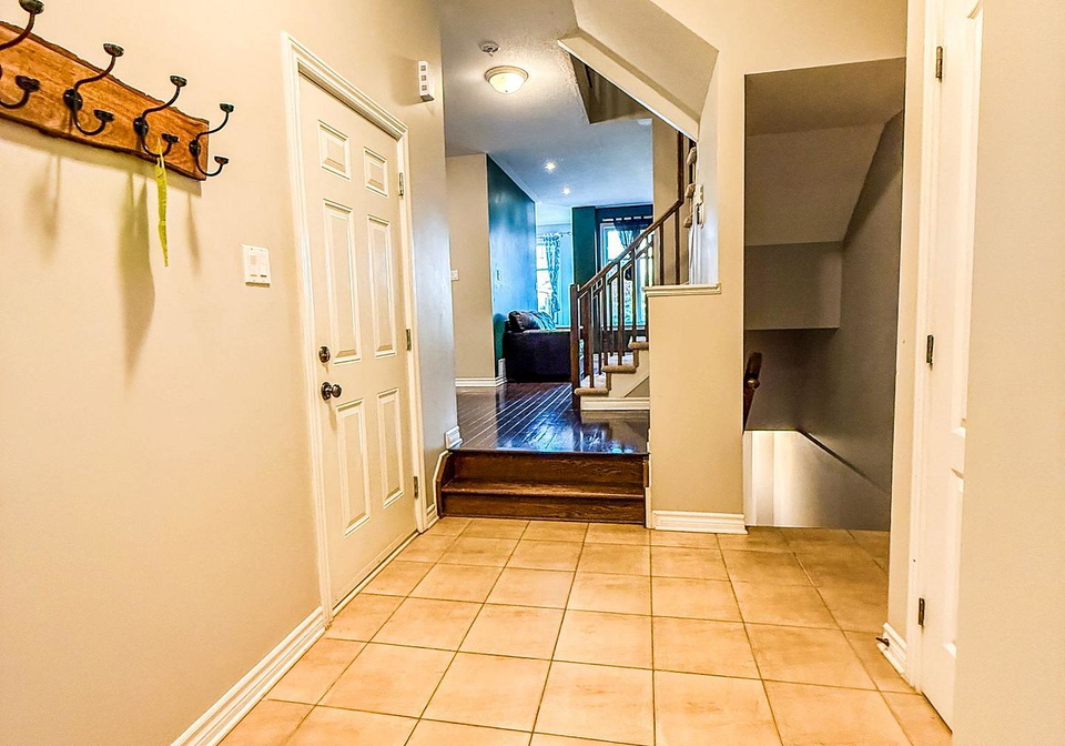 92-selhurst-avenue-ottawa-ontario-x13017004