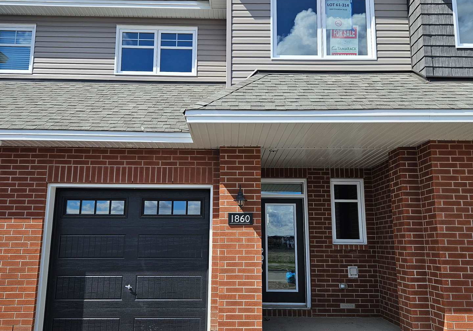 1860-elevation-road-ottawa-ontario-x13017112
