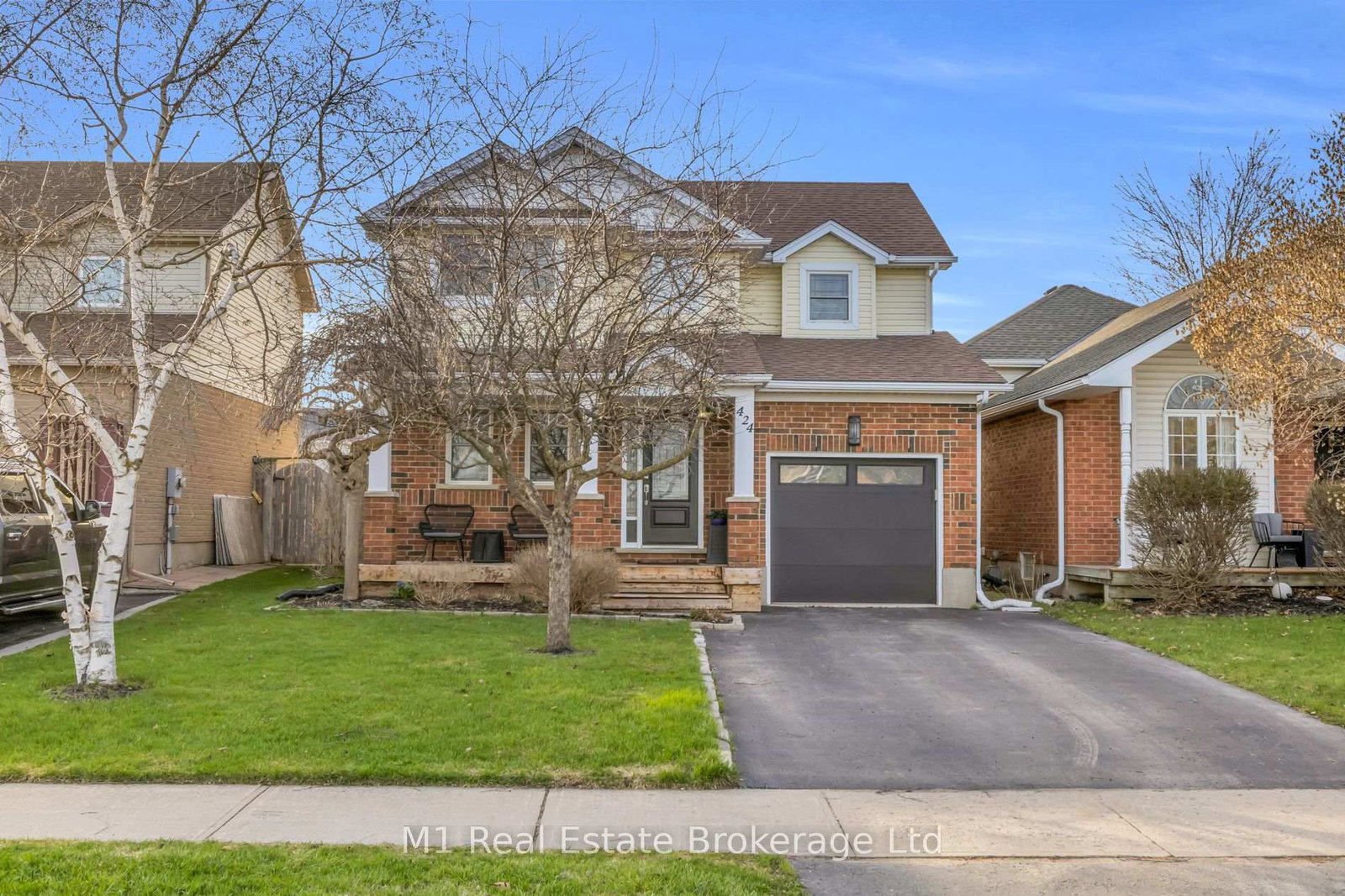 424-millburn-boulevard-centre-wellington-ontario-x13017156