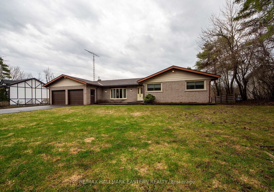 1239-7th-line-selwyn-ontario-x13017164