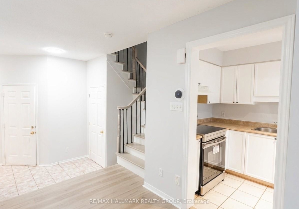 95-hemlo-crescent-kanata-ontario-x13017292