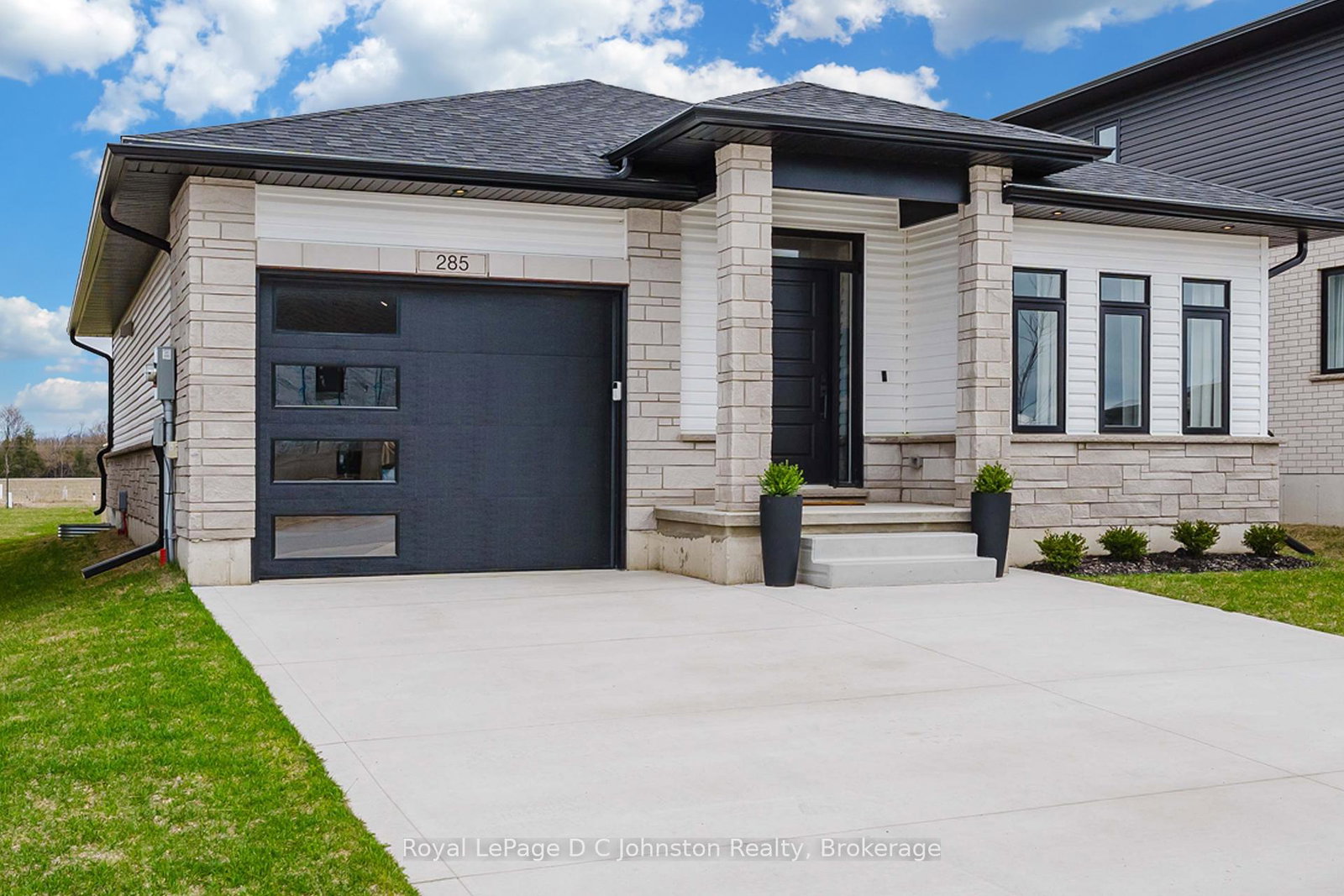 285-mary-rose-avenue-saugeen-shores-ontario-x13017338
