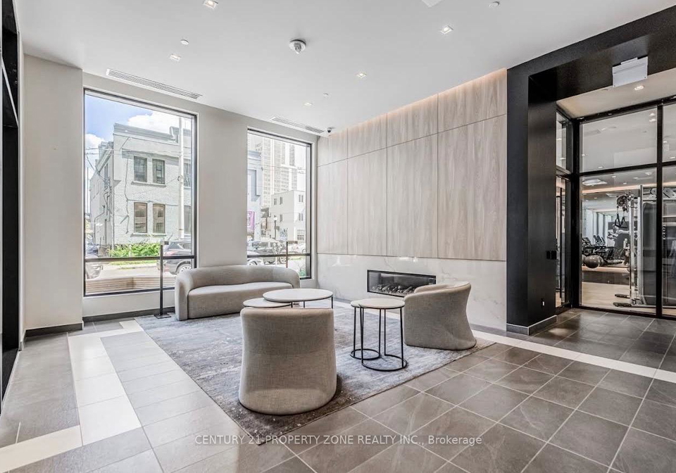 1-jarvis-street-hamilton-ontario-x13017444