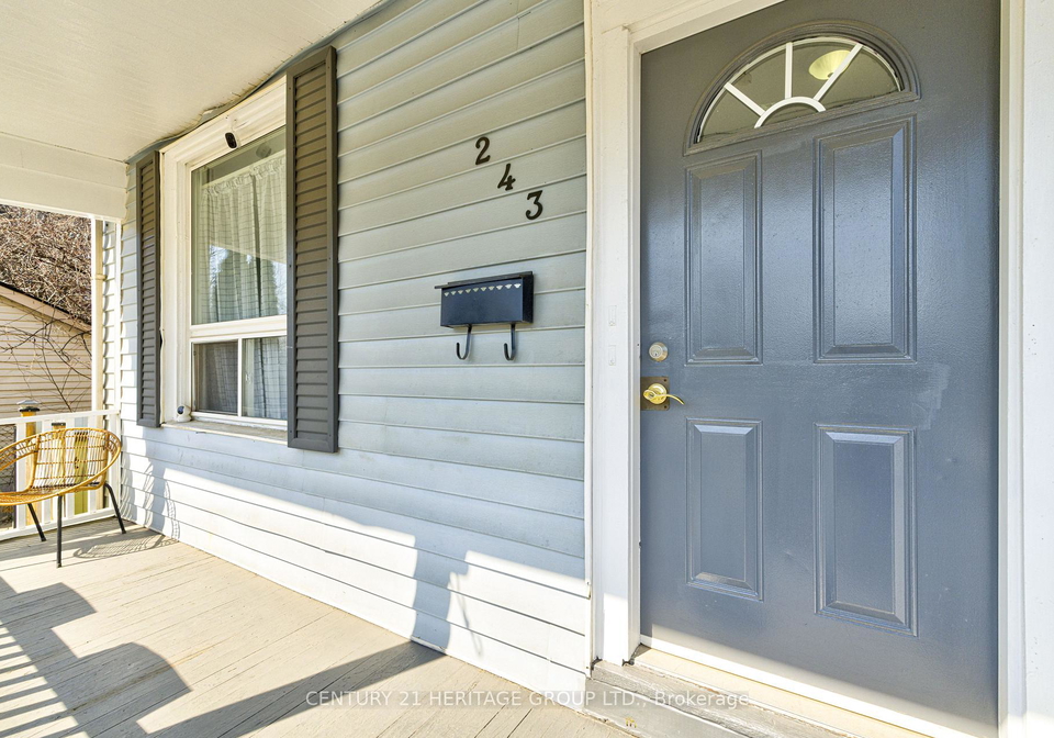 243-gibson-avenue-hamilton-ontario-x13017524