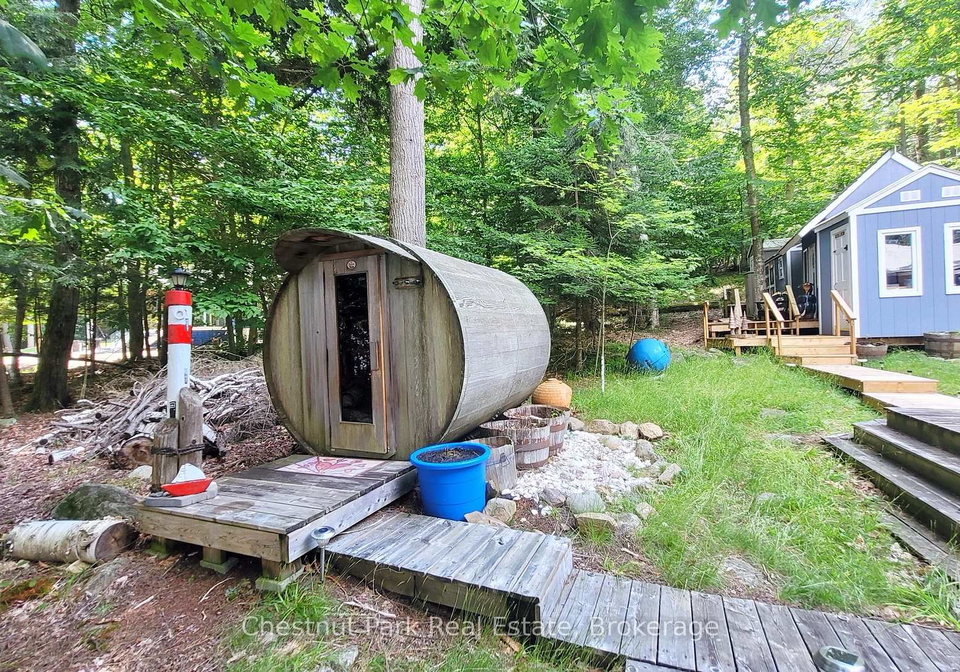 254-bigwin-island-lake-of-bays-ontario-x13017586