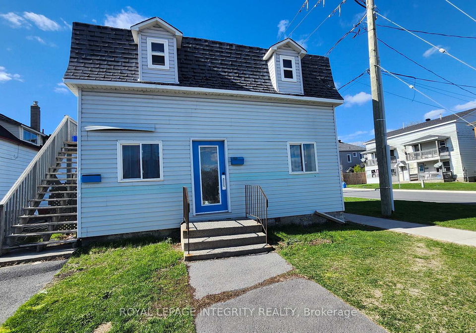 616-montreal-road-cornwall-ontario-x13017800