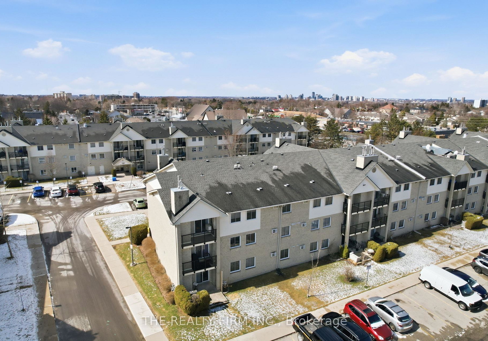 735-deveron-crescent-london-south-ontario-x13018100