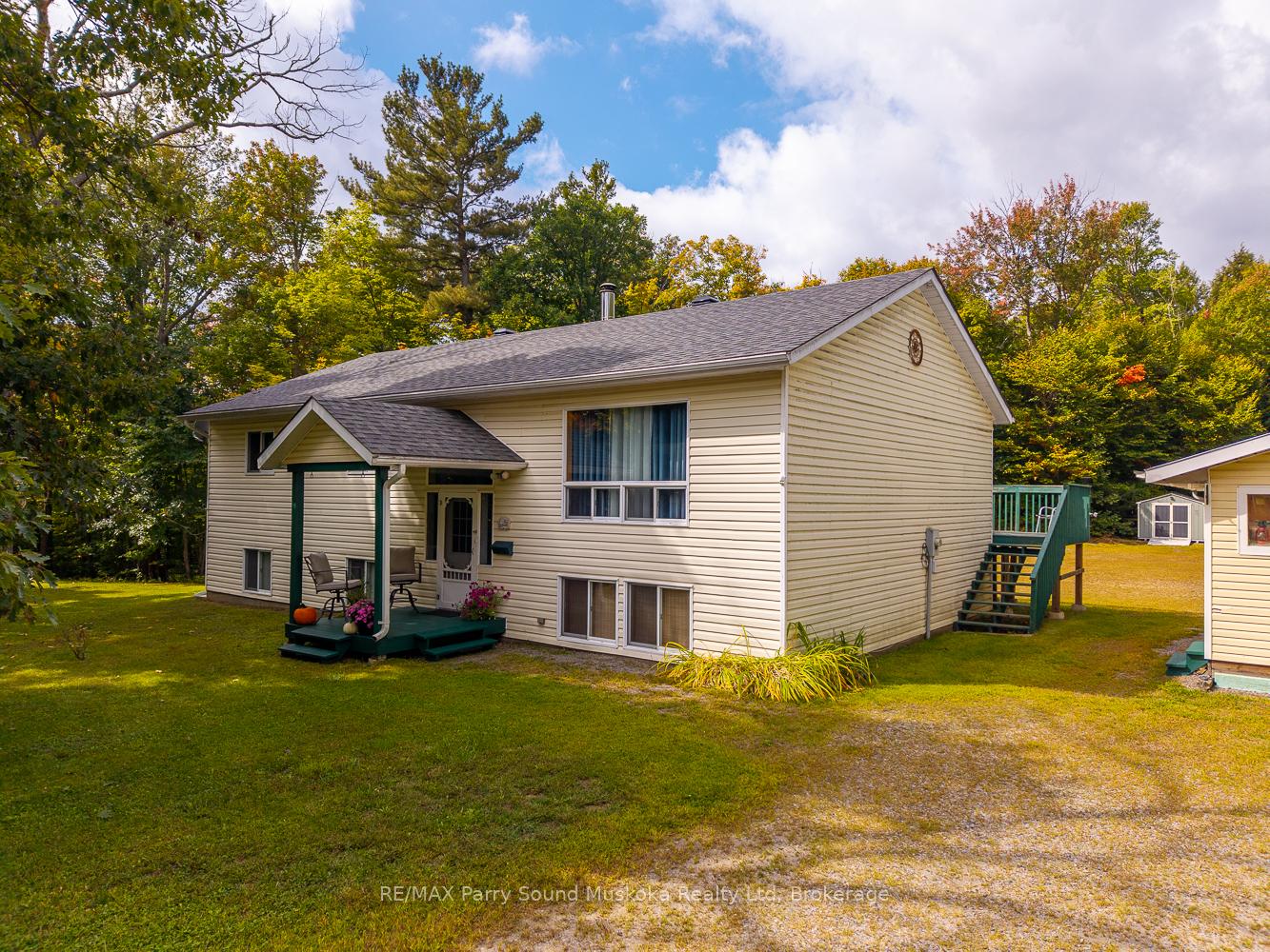 59-black-road-seguin-ontario-x13018154
