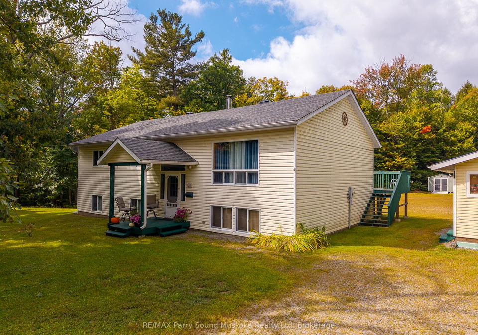 59-black-road-seguin-ontario-x13018154