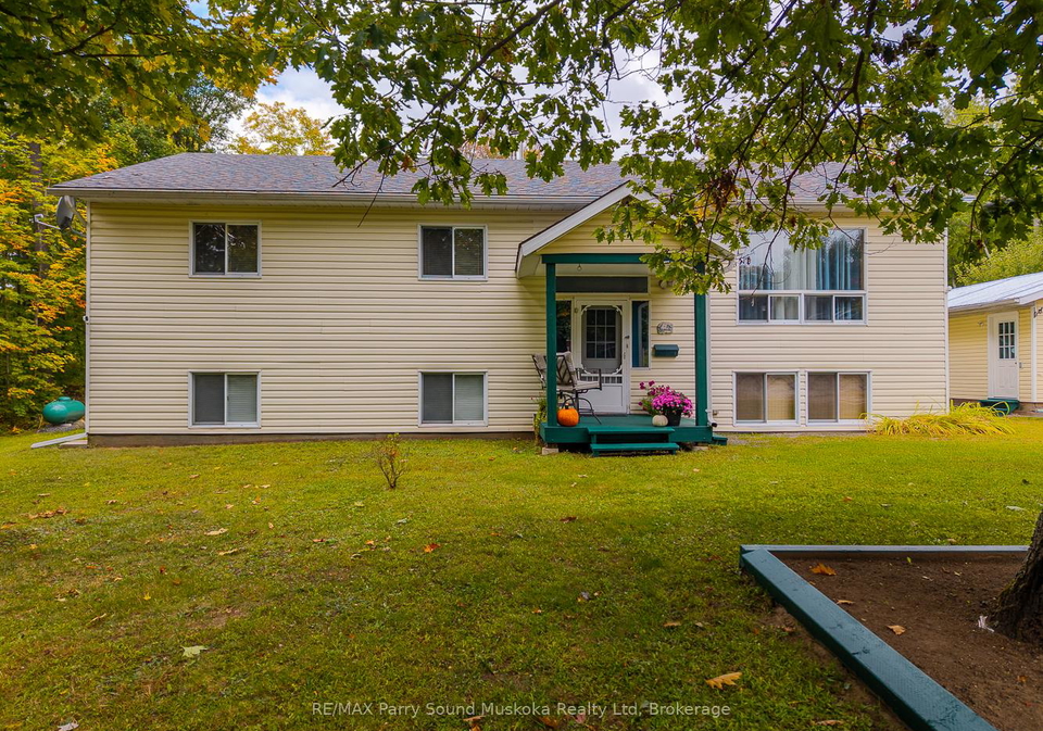 59-black-road-seguin-ontario-x13018154