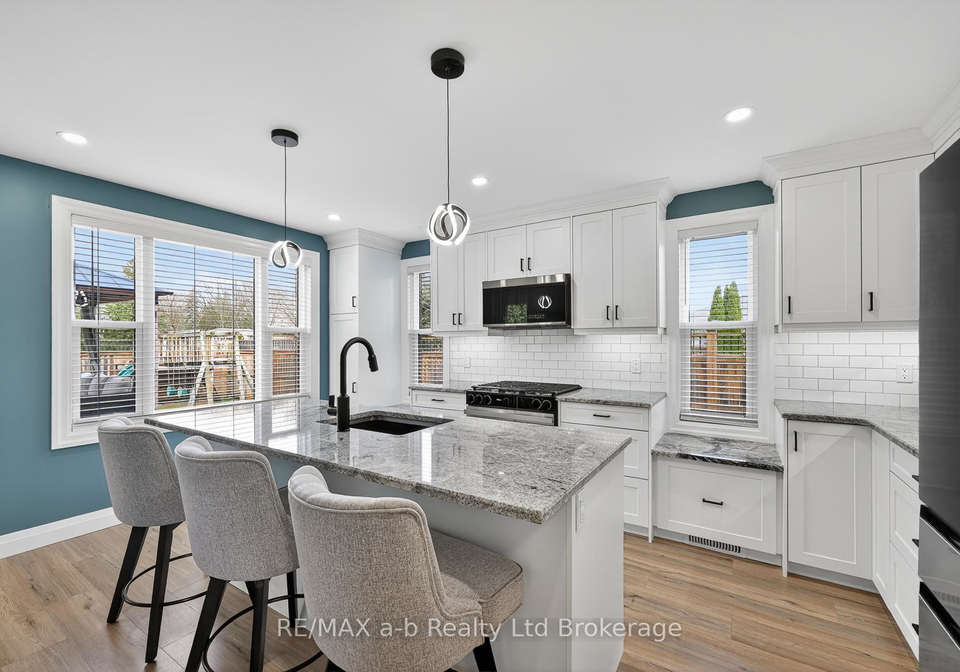 346-riverview-drive-strathroy-caradoc-ontario-x13018228