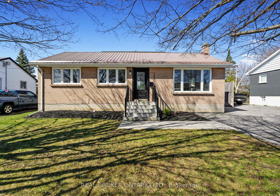 121-goodfellow-road-e-peterborough-ontario-x13018322