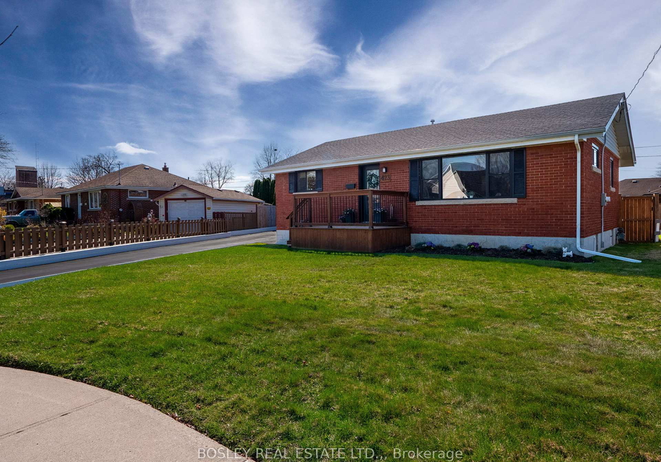 423-grantham-avenue-st-catharines-ontario-x13018330