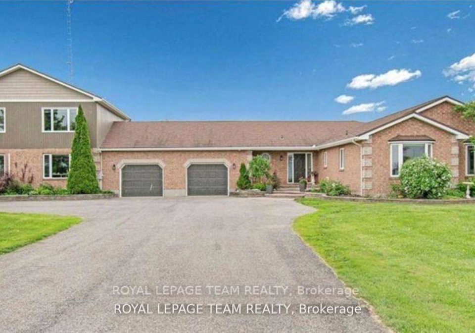 11060-county-road-3-north-dundas-ontario-x13018382