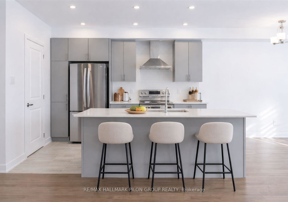 327-broadridge-crescent-ottawa-ontario-x13018516
