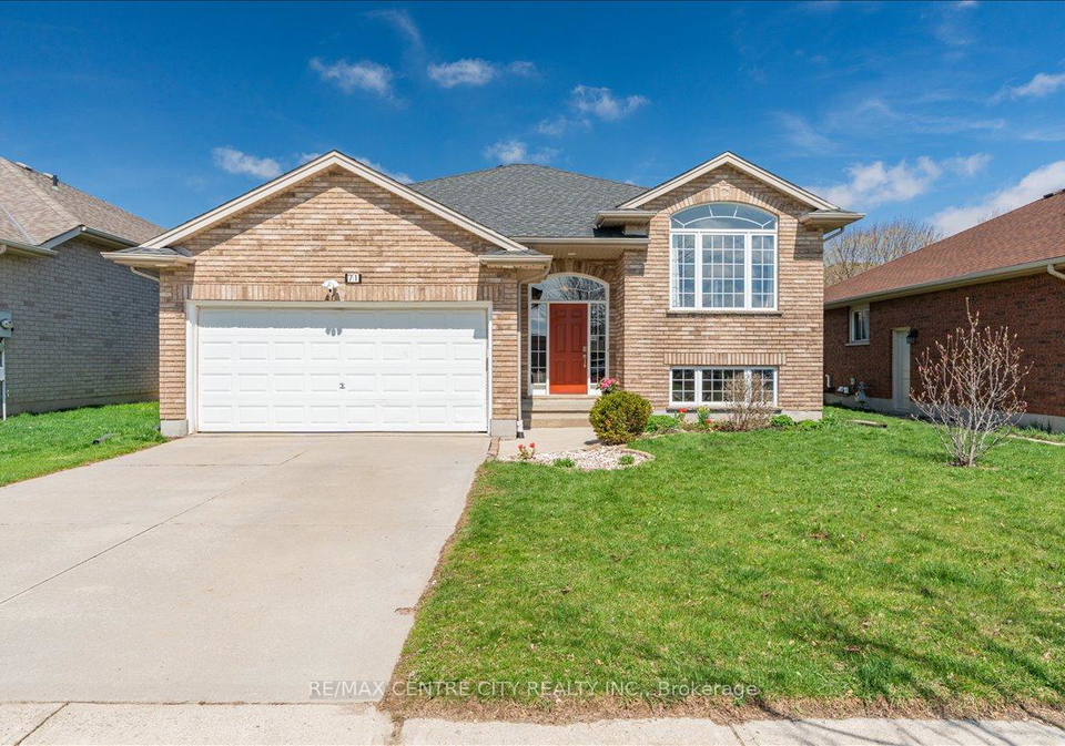 71-middlesex-drive-strathroy-caradoc-ontario-x13018538
