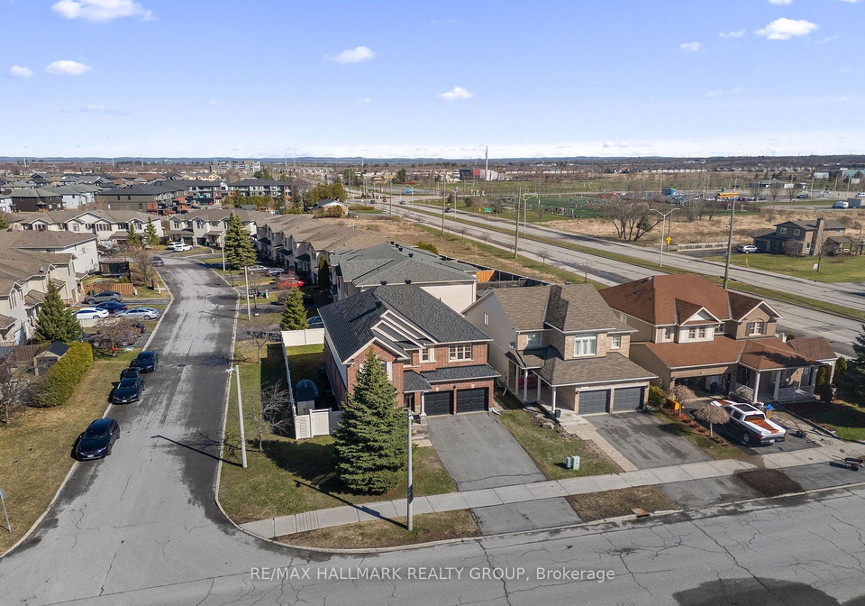 1965-montmere-avenue-ottawa-ontario-x13018558