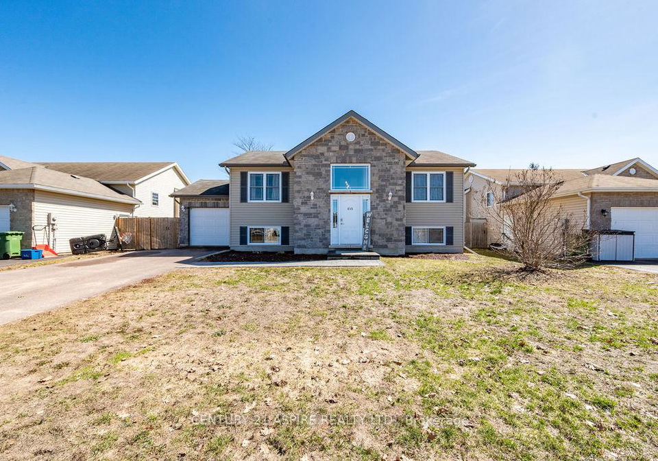 1015-riverstone-trail-petawawa-ontario-x13018668