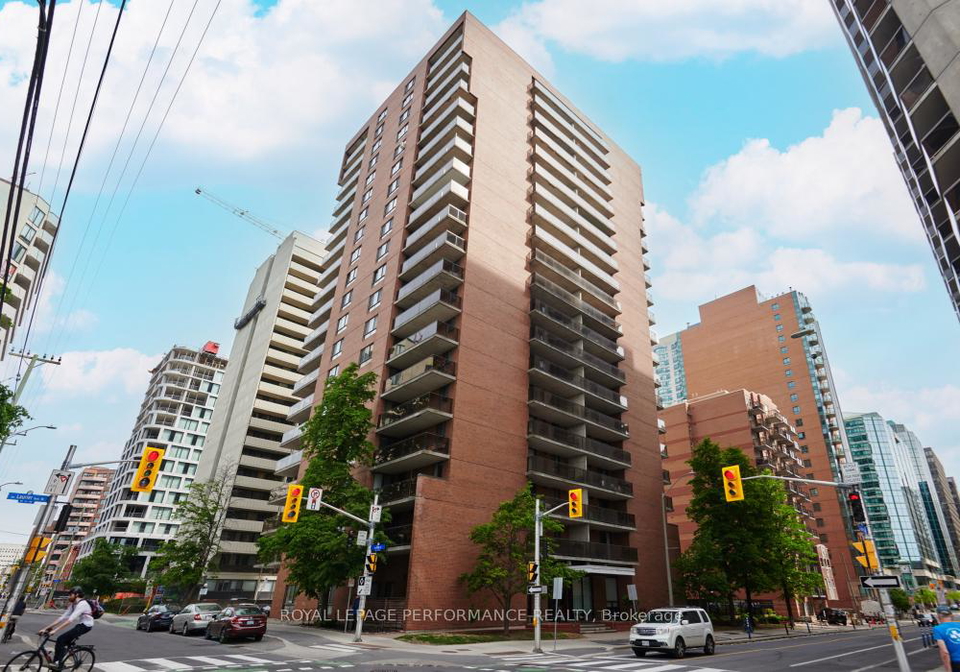475-w-laurier-avenue-w-ottawa-ontario-x13018984